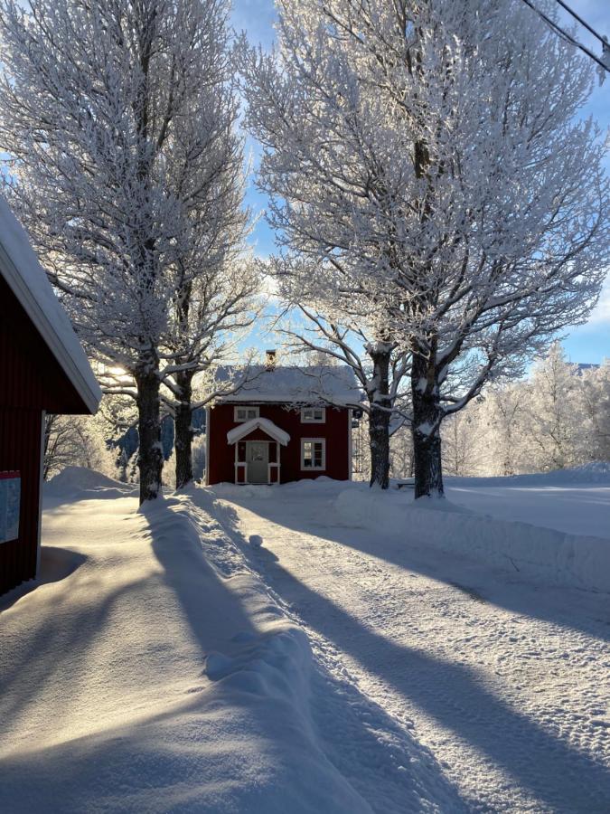 Valagardens Vaerdshus Och Camping Ab Valadalen Exterior foto